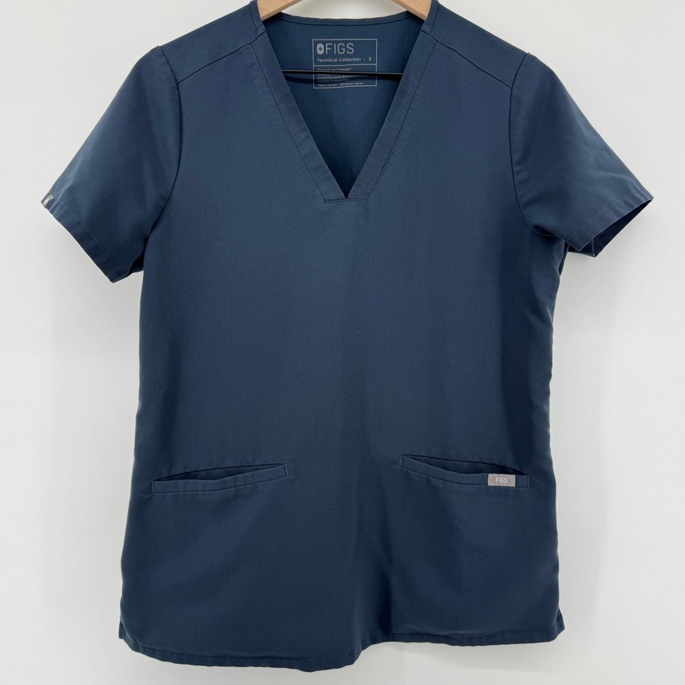Figs Casma Three-Pocket Scrub Top Dark Harbor Blue Women S FW1100 PO #1738 Nurse